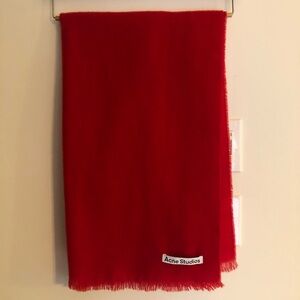100% Cashmere Acne Studios red scarf
